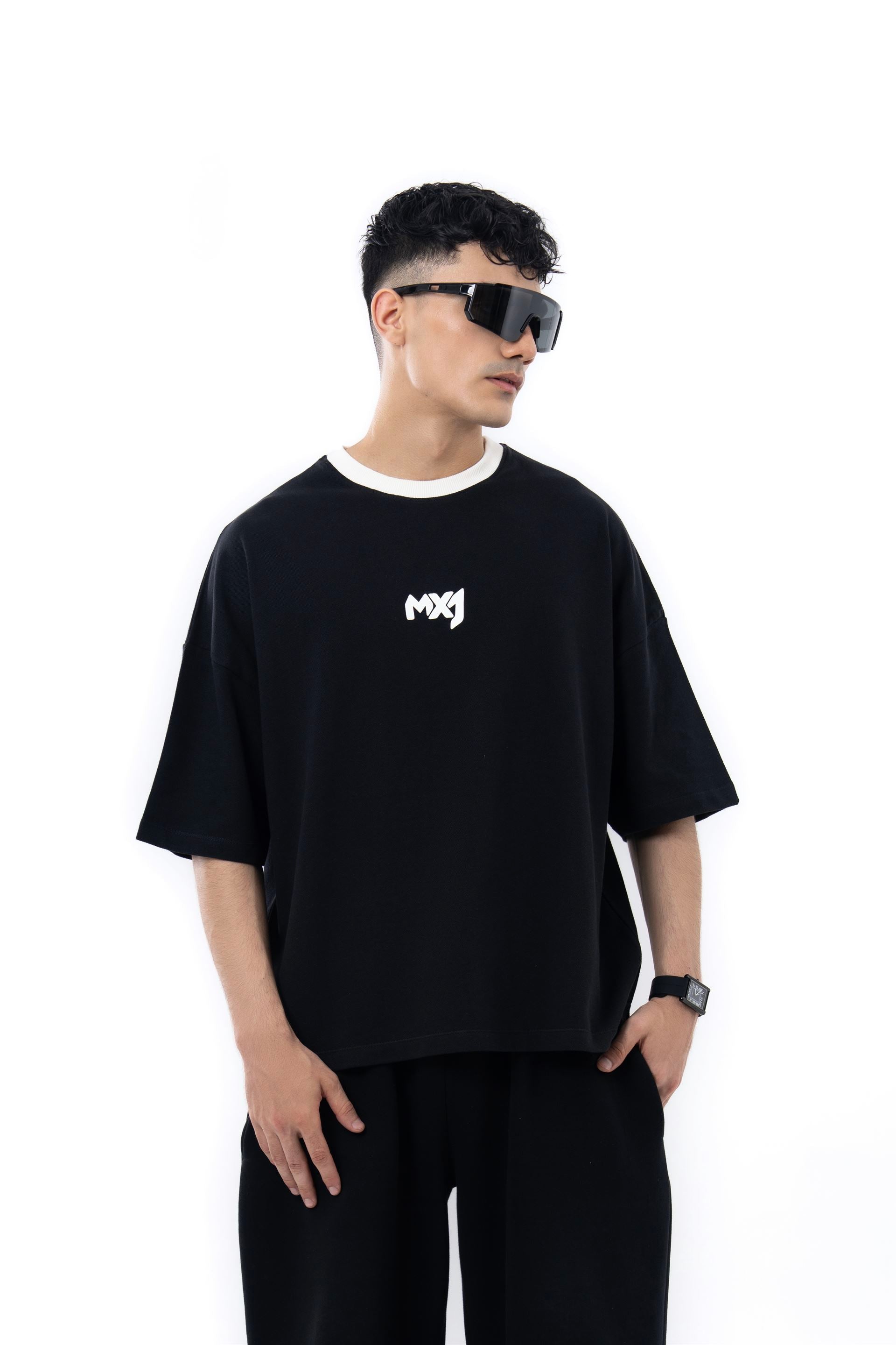 Bone ringer tee